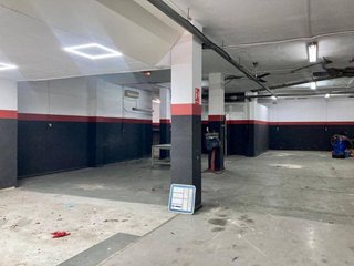 Local comercial en venta en El Alborgí en Paterna