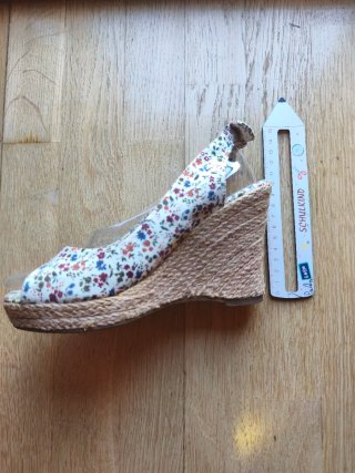 Sandalias cuña Tommy Hilfiger florales