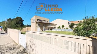 Chalet en venta en Tàrrega