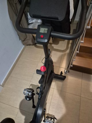Bicicleta Spinning Toputure Negra/Roja