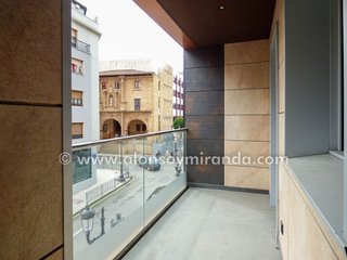 Piso en alquiler en Zona Teatro Campoamor en Oviedo