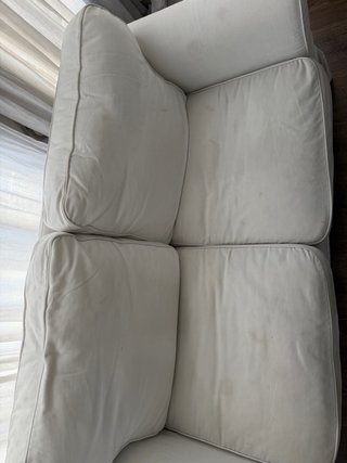 Divano a due posti EKTORP di IKEA in buone condizioni
