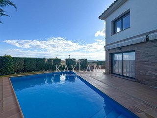 Chalet en venta en Roca Grossa - Serra Brava en Lloret de Mar