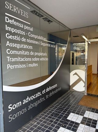 Local comercial en alquiler en Cerdanyola sur en Mataró