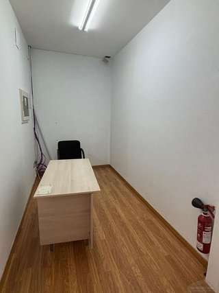 Local comercial en alquiler en Cerdanyola sur en Mataró
