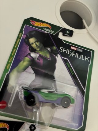 7 Hot Wheels Marvel