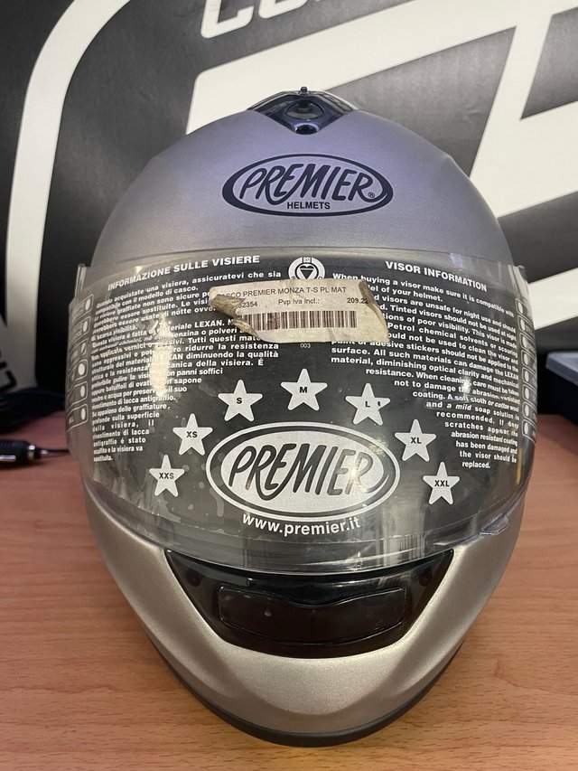 Casco Integral Premier Gris