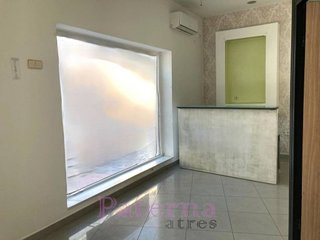 Local comercial en alquiler en Centro Ciudad en Paterna