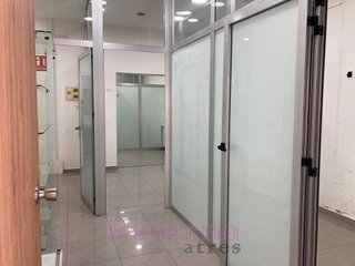 Local comercial en alquiler en Centro Ciudad en Paterna