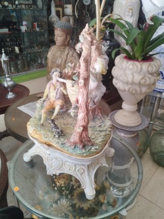 Figura lámpara de porcelana lorenzon