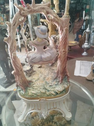 Figura lámpara de porcelana lorenzon