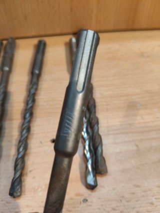 Brocas SDS XT2