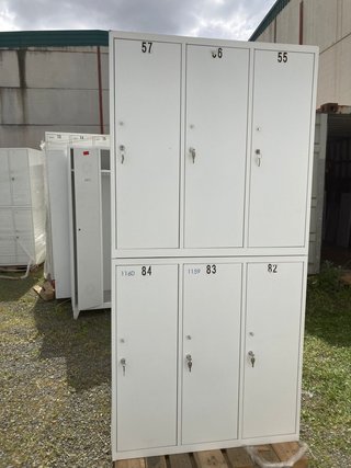 Taquillas metálicas de 6 puertas