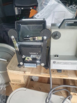 Proyector Yashica 8PE-DUAL