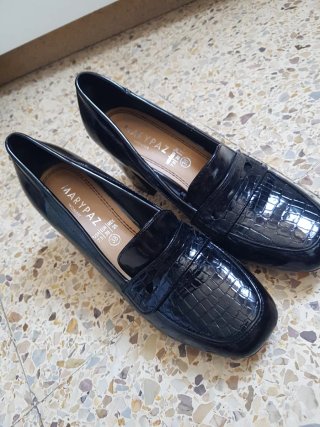 Zapatos Marypaz Talla 38 Negros Charol