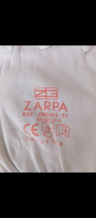 Guantes ZARPA ,talla 11, los cuatro , material