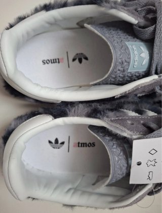 Adidas Gazelle grises estampado animal