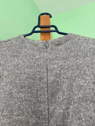 Mono premamá gris con cremallera