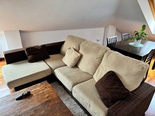 Sofá chaise longue tela beige y marrón