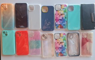Cover iPhone 13 nuove da aprire