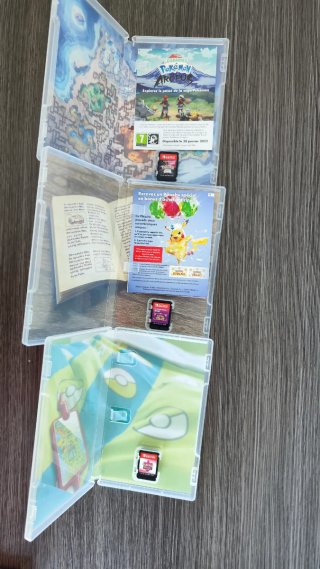 Confezione 3 Giochi Pokémon: Violet + Scudo + Perla