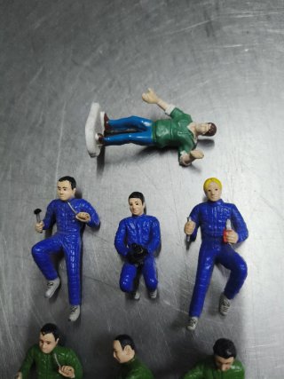 7 Figuras Scalextric Mecánicos Rally 1:32
