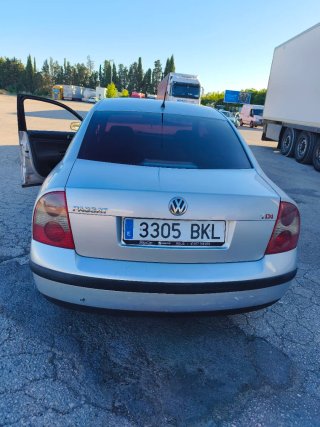 Volkswagen Passat 2001
