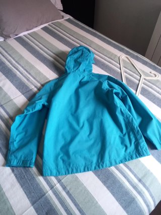 Cortavientos azul talla 10 años