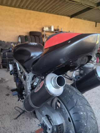 Suzuki TL1000S muchos extras