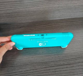 Nintendo Switch Lite + Funda