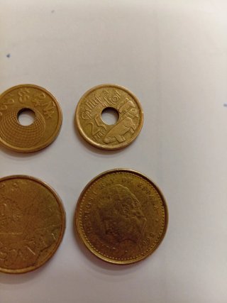 Lote 4 monedas: 2x100 pesetas, 2x25 pesetas