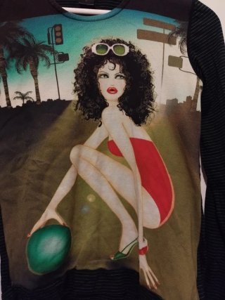 Camiseta Custo Barcelona estampada Y2K manga larga