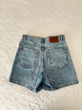 Bermuda vaquera Zara azul