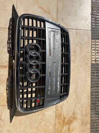 Parrilla Audi S3 8P Delantera