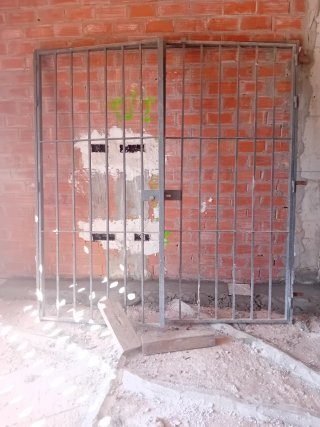 Reja metálica de seguridad