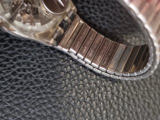 Swatch Heartstone GX100