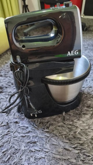 Batidora amasadora AEG con bol 3,5L