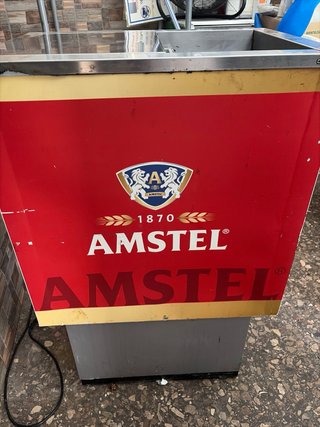 Nevera Botellero Amstel Bajo Cero