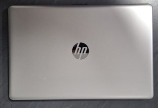 HP Ryzen 7 512GB SSD 16GB RAM Vega 10 2Gb