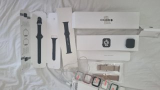 Apple Watch SE 44mm Grigio Siderale + Accessori