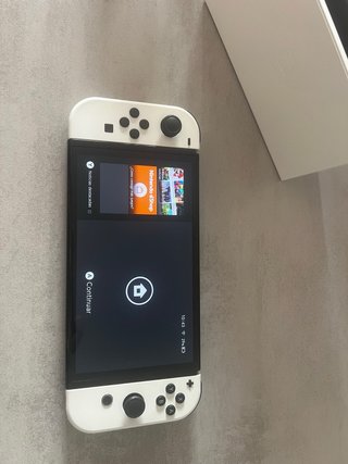 Nintendo Switch OLED Blanca y Negra