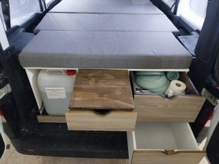 Opel vivaro Camper 3 plazas - Cama  XXL Utrera