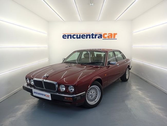 Jaguar XJ  6  3.2 - foto 1