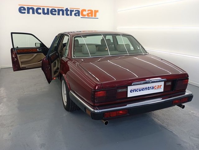 Jaguar XJ  6  3.2