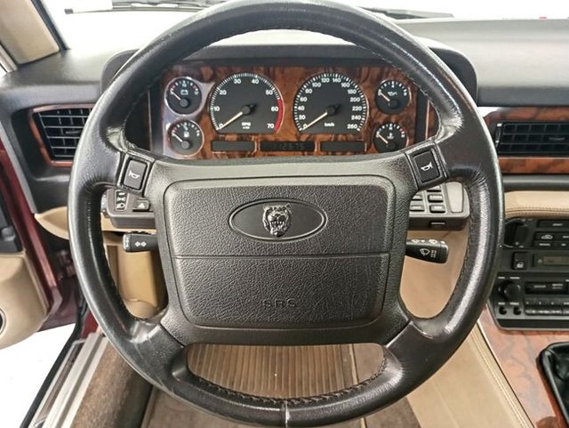Jaguar XJ  6  3.2