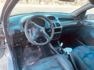 Peugeot 206 1.6 G 1998