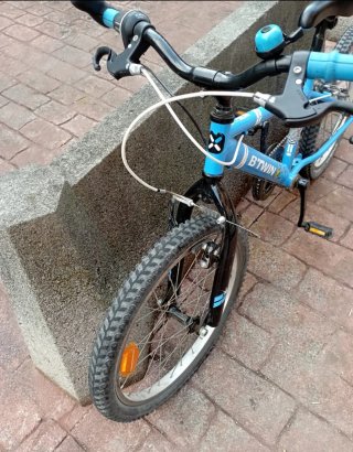 Bicicleta Infantil B'TWIN 20"