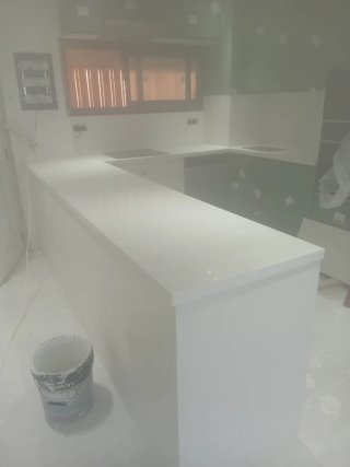 Encimeras de cocina y baño a medida