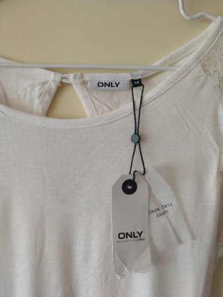 3 Camisetas ONLY Mujer Talla M