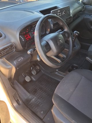 Citroen Berlingo Furgon Van Blue HDI 100cv 2022